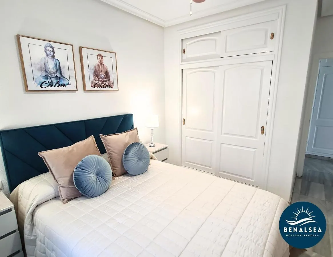 Premium Apartment 50 Mts From De The Beach In Pueblo Quinta 贝纳尔马德纳 西班牙